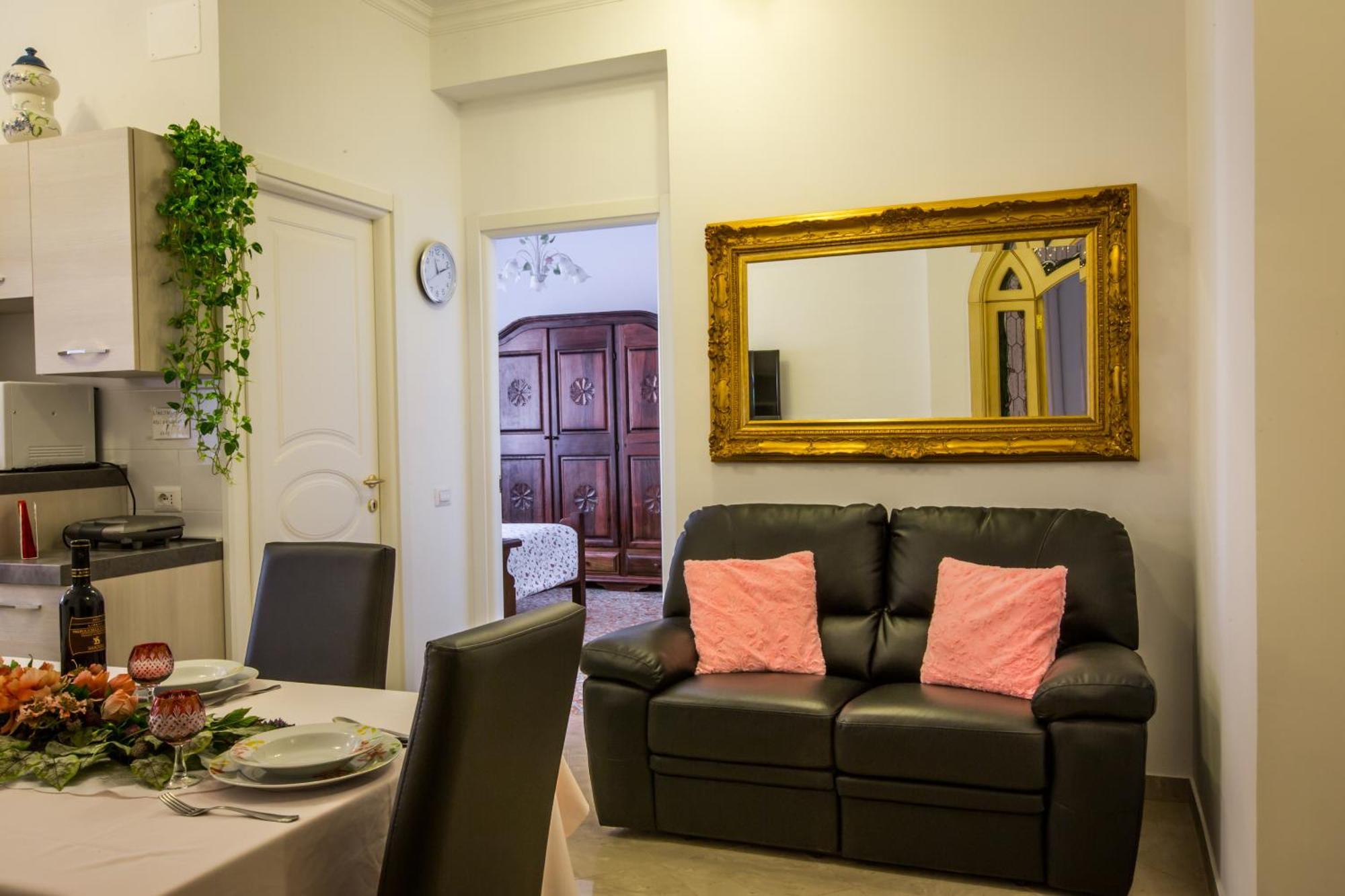 In The Center Of With Spectacular View Of The Dome Apartamento Roma