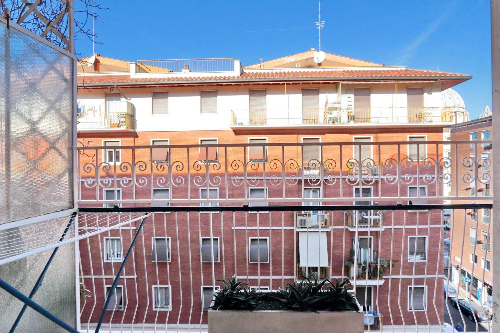 In The Center Of With Spectacular View Of The Dome Apartamento